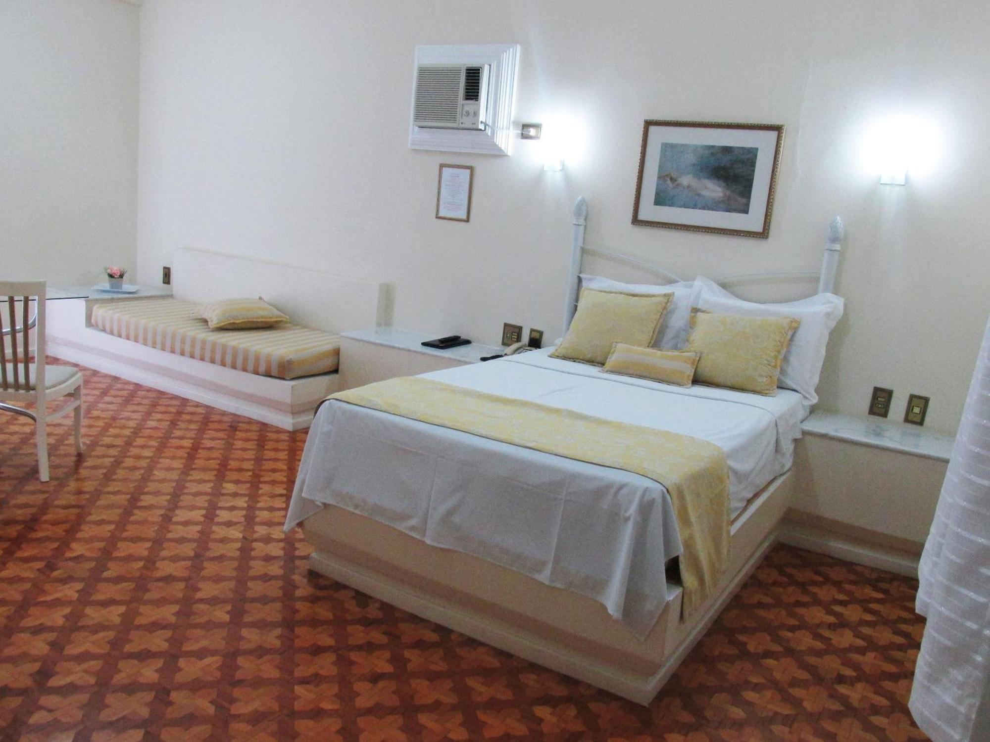 Grand Ville Hotel 圣洛伦索 外观 照片