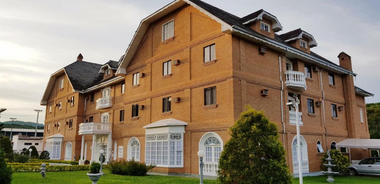 Grand Ville Hotel 圣洛伦索 外观 照片